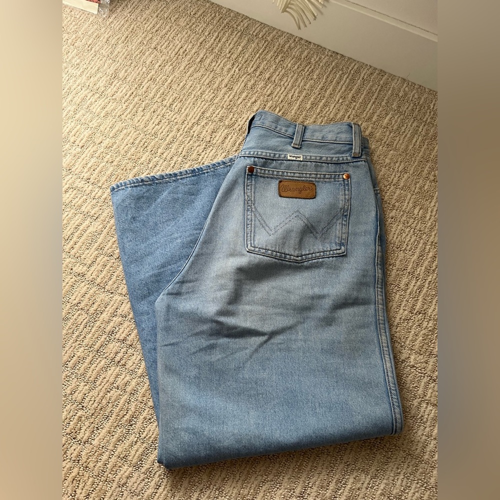 WIDE LEG WRANGLER JEANS - 30 L 28 L